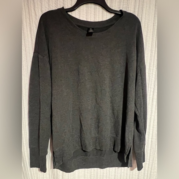 Active Life Tops - Active Life Charcoal Gray Women's Sweatshirt